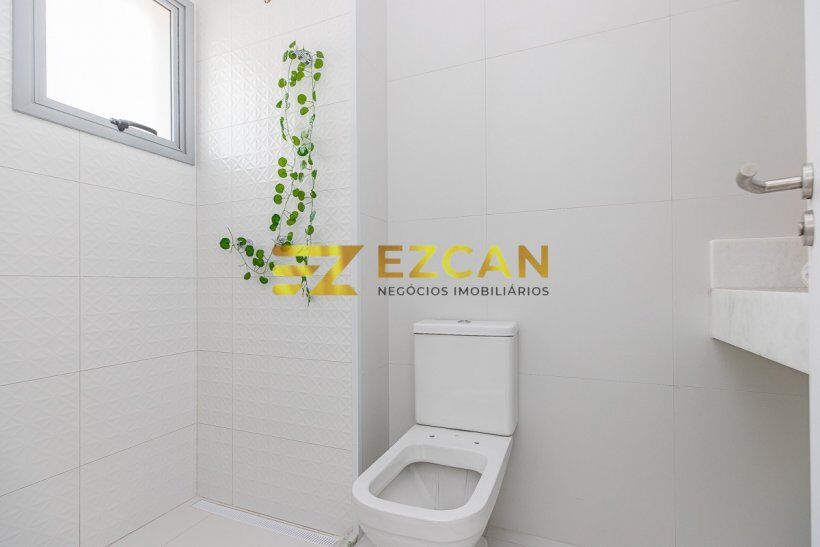 1726172045458-remax_20ares_26_20_10_.jpeg