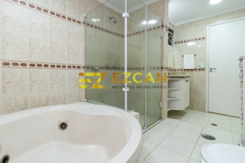 1724266736258-12_20banh_20quarto_203_20_3_.jpeg