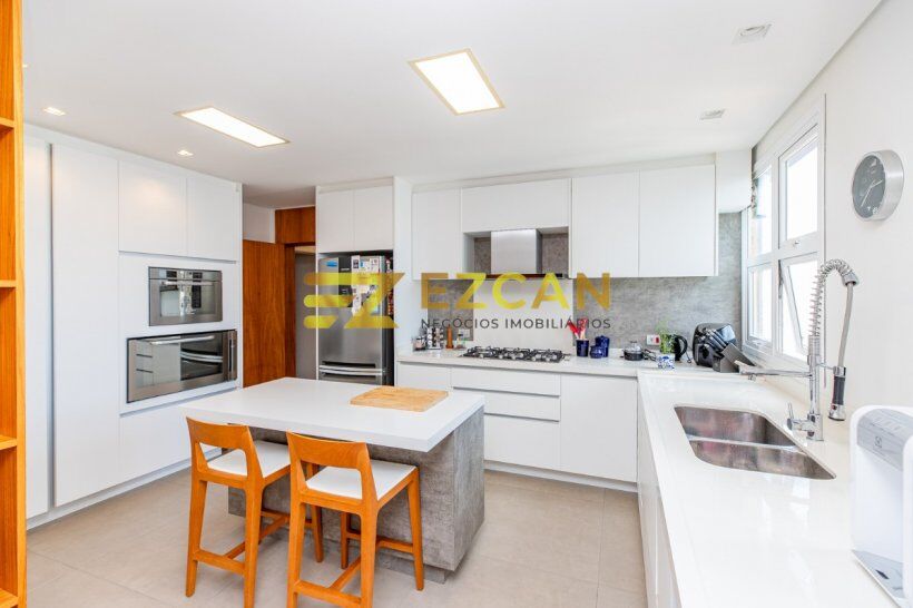 1711473165784-remax_50.jpeg