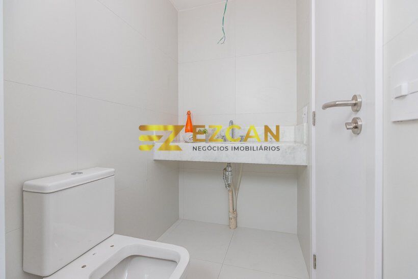 1726172045551-remax_20ares_27_20_7_.jpeg