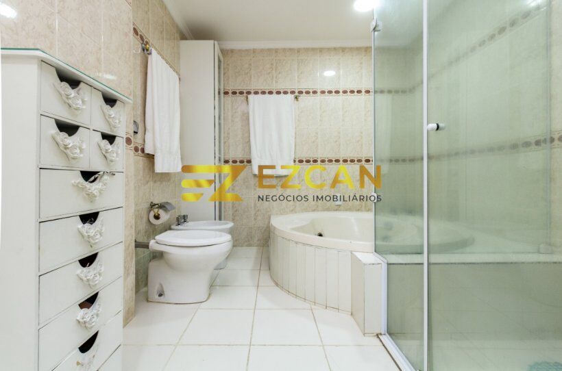 1724266736375-12_20banh_20quarto_203_20_2_.jpeg