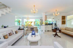 1711121530665-remax_1.jpeg