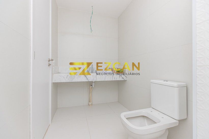 1726172047048-remax_20ares_37_20_7_.jpeg